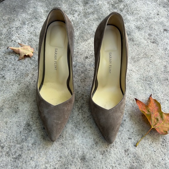Sarah Flint Suede Perfect Pumps, size 37.5 - Picture 2 of 11
